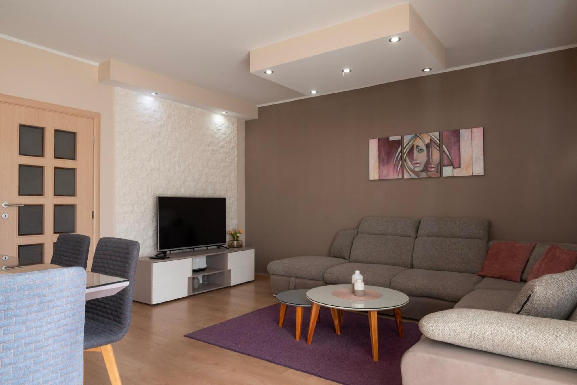 Karlo Antonio Apartment *